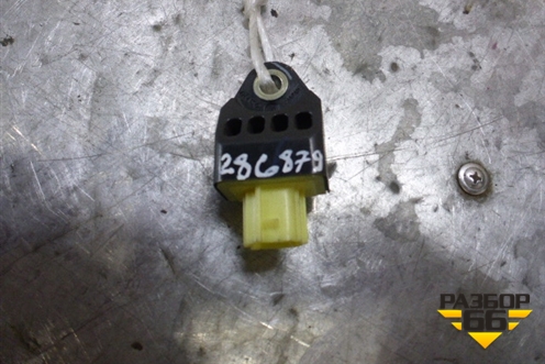 Датчик AIR BAG (8983133040) для Toyota Camry XV50 с 2011-2018г (Камри)