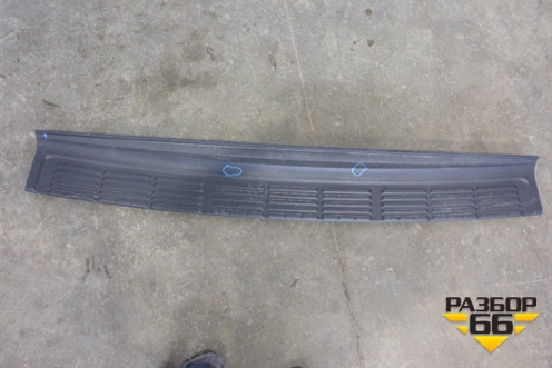 Накладка заднего бампера (до 2012г) (5216260040) для Toyota Land Cruiser (200) с 2008г (Ленд Крузер) Накладка заднего бампера (до 2012г) (5216260040) для Toyota Land Cruiser (200) с 2008г (Ленд Крузер)