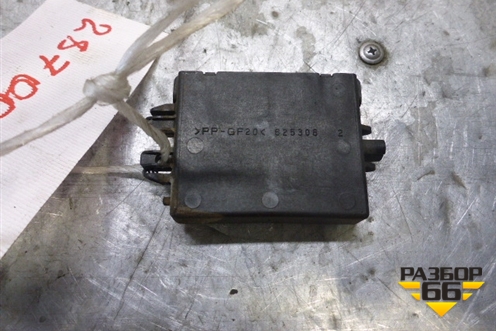 Блок управления иммобилайзера (8978333030) для Toyota Camry V50 с 2011-2018г