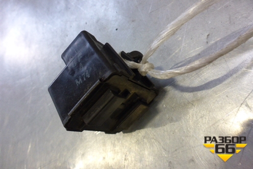 Блок электронный (зуммер открывания дверей) (8665026070) для Toyota Camry CV3 с 2001-2006г