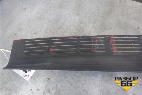 Накладка заднего бампера (до 2012г) (5216260040) для Toyota Land Cruiser (200) с 2008г (Ленд Крузер) Накладка заднего бампера (до 2012г) (5216260040) для Toyota Land Cruiser (200) с 2008г (Ленд Крузер)