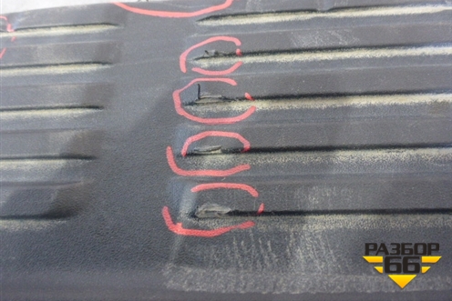 Накладка заднего бампера (до 2012г) (5216260040) для Toyota Land Cruiser (200) с 2008г (Ленд Крузер) Накладка заднего бампера (до 2012г) (5216260040) для Toyota Land Cruiser (200) с 2008г (Ленд Крузер)