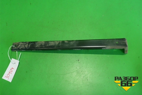 Кронштейн подножки  (левой) (869957C000) для Hyundai HD-500 с 2010г
