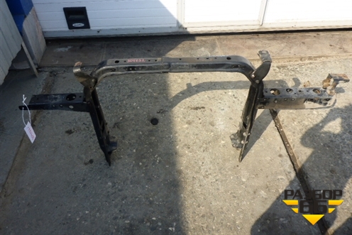 Кронштейн розеток и перекидок за кабиной (642307C051) для Hyundai  HD-500 с 2010г