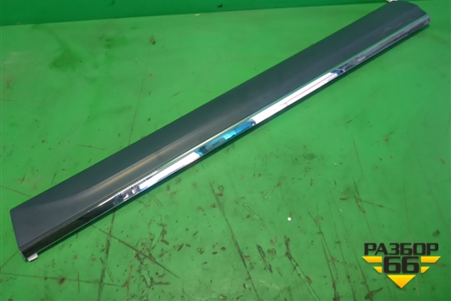 Накладка двери передней правой (после 2012г новая не крашеная) (8R0853960L) для Audi Q5 c 2008-2017г (Ку 5)