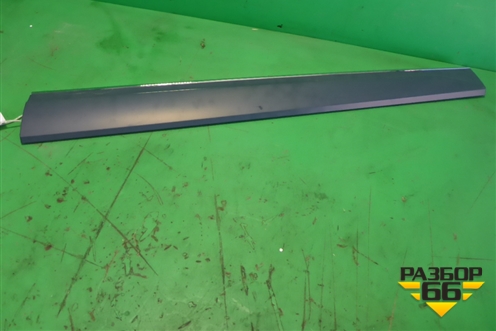 Накладка двери передней правой (после 2012г новая не крашеная) (8R0853960L) для Audi Q5 c 2008-2017г (Ку 5)