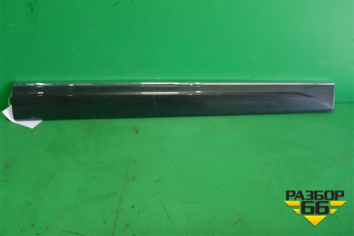 Накладка двери передней правой (после 2012г крашеная) (8R0853960L) для Audi Q5 c 2008-2017г (Ку 5)