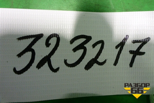 Фонарь в задний бампер правый (8158160240) для Toyota Land Cruiser Prado(150) с 2009г (Ленд Крузер Прадо) Фонарь в задний бампер правый (8158160240) для Toyota Land Cruiser Prado(150) с 2009г (Ленд Крузер Прадо)