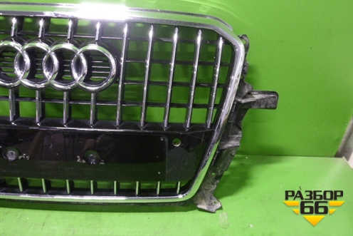 Решетка радиатора (после 2012г S-Line под парктроник) (8R0853651S) для Audi Q5 c 2008-2017г