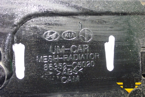 Решетка радиатора (до 2017г под камеру) (86352C5020) для Kia Sorento III Prime с 2014-2020г