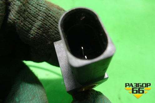 Датчик AIR BAG (7L0909606B) для Volkswagen Touareg c 2002-2010г (Туарег)