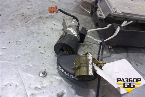 Блок управления двигателем (в сборе с замком зажигания) (SW9658845480) для Citroen C5 с 2005-2008г (С5)