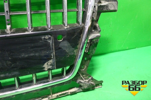 Решетка радиатора (после 2012г под парктроник) (8R0853651R) для Audi Q5 c 2008-2017г (Ку 5)