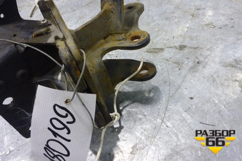 Кронштейн кабины (передний левый в сборе) (85417203057) для MAN TGA 4-Series  с 2000-2008г (ТГА) Кронштейн кабины (передний левый в сборе) (85417203057) для MAN TGA 4-Series  с 2000-2008г (ТГА)