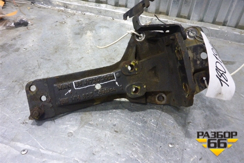 Кронштейн кабины (передний левый в сборе) (85417203057) для MAN TGA 4-Series  с 2000-2008г (ТГА) Кронштейн кабины (передний левый в сборе) (85417203057) для MAN TGA 4-Series  с 2000-2008г (ТГА)