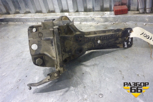 Кронштейн кабины (передний левый) (85417203043) для MAN TGA 4-Series  с 2000-2008г (ТГА) Кронштейн кабины (передний левый) (85417203043) для MAN TGA 4-Series  с 2000-2008г (ТГА)