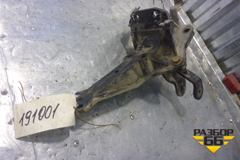 Кронштейн кабины (передний левый) (85417203043) для MAN TGA 4-Series  с 2000-2008г (ТГА) Кронштейн кабины (передний левый) (85417203043) для MAN TGA 4-Series  с 2000-2008г (ТГА)