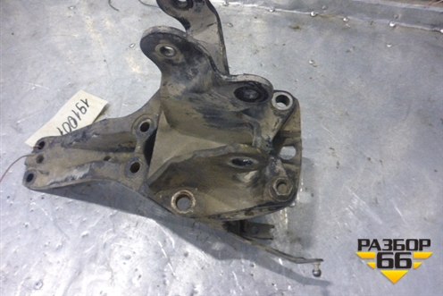 Кронштейн кабины (передний левый) (85417203043) для MAN TGA 4-Series  с 2000-2008г (ТГА) Кронштейн кабины (передний левый) (85417203043) для MAN TGA 4-Series  с 2000-2008г (ТГА)