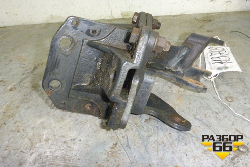 Кронштейн кабины (передний левый в сборе) (85417203057B) для MAN TGA 4-Series  с 2000-2008г (ТГА) Кронштейн кабины (передний левый в сборе) (85417203057B) для MAN TGA 4-Series  с 2000-2008г (ТГА)