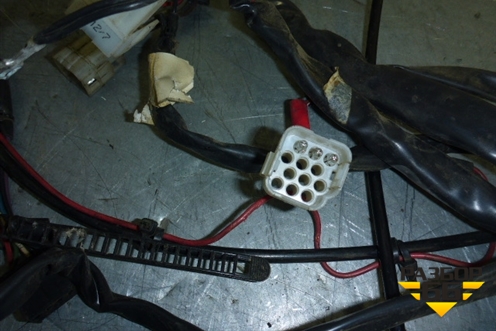 Проводка (см фото) для Scania 4 Series с 1995-2005г