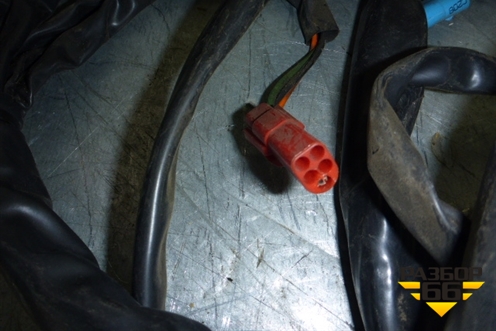 Проводка (см фото) для Scania 4 Series с 1995-2005г