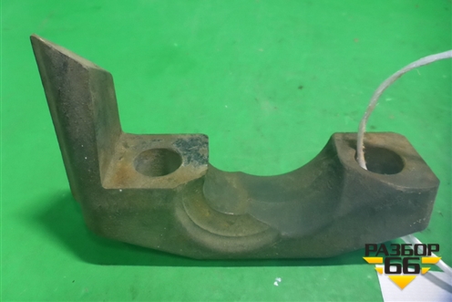 Кронштейн крепления торсиона  (Скоба на Левый кронштейн) (1529334) для Scania 4 Series с 1995-2005г