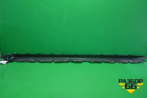 Накладка подножки правой (внутренняя часть) (5177960120) для Toyota Land Cruiser (200) с 2008г (Ленд Крузер)