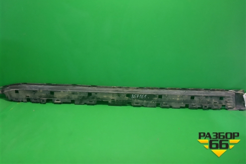 Накладка подножки правой (внутренняя часть) (5177960120) для Toyota Land Cruiser (200) с 2008г (Ленд Крузер)