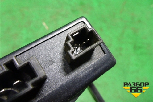 Блок электронный (управления фаркопом) для Volkswagen Touareg c 2002-2010г (Туарег)