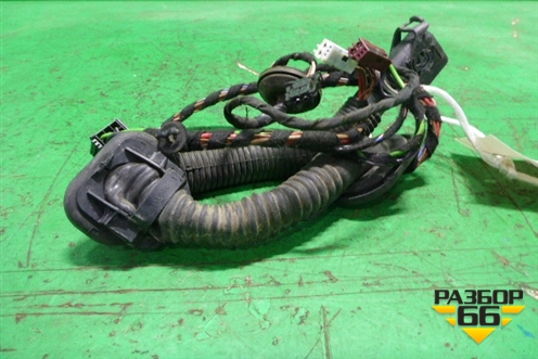 Проводка двери задней левой (A2045406509) для Mercedes Benz C-Klass W204 с 2007-2014г (Ц)