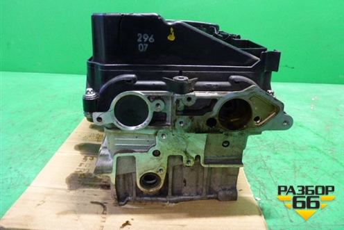 Головка блока цилиндров (в сборе 1.8л M271952) (R2710161501) для Mercedes Benz C-Klass W204 с 2007-2014г (Ц)