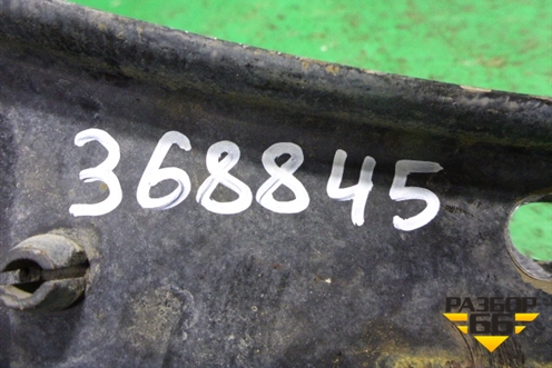 Кронштейн задней балки левый (A2043520146) для Mercedes Benz C-Klass W204 с 2007-2014г (Ц)