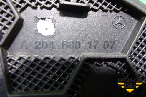 Накладка на торпедо (верхняя левая) (A2046801707) для Mercedes Benz C-Klass W204 с 2007-2014г (Ц)