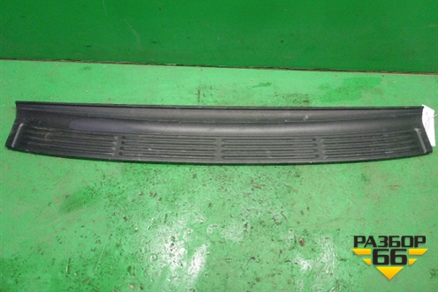 Накладка заднего бампера (После 2015г) (5216260110) для Toyota Land Cruiser (200) с 2008г (Ленд Крузер) Накладка заднего бампера (После 2015г) (5216260110) для Toyota Land Cruiser (200) с 2008г (Ленд Крузер)