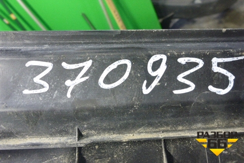 Накладка заднего бампера (После 2015г) (5216260110) для Toyota Land Cruiser (200) с 2008г (Ленд Крузер) Накладка заднего бампера (После 2015г) (5216260110) для Toyota Land Cruiser (200) с 2008г (Ленд Крузер)