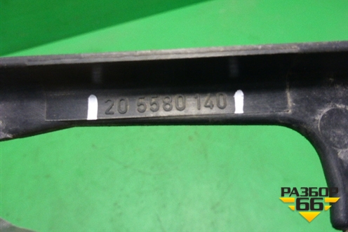 Накладка двери правой  (На рамку) (205580140) для Renault TRUCK Premium 2 с 2005-2013г (Премиум 2)