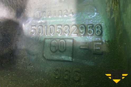 Кронштейн крепления торсиона  (Левый) (5010532958) для Renault TRUCK Premium 2 с 2005-2013г (Премиум 2)