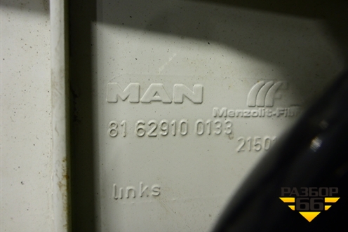 Спойлер кабины (Левый верхний с кронштейном) (81629100133) для MAN  TGS с 2007г