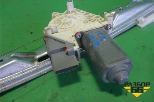 Стеклоподъёмник электрический задний правый (9632533380) для Citroen C5 с 2005-2008г (С5)