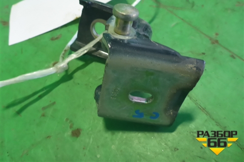 Петля двери задней правой верхняя для Citroen C5 с 2005-2008г (С5)