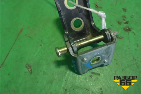 Петля двери задней правой нижняя для Citroen C5 с 2005-2008г (С5)