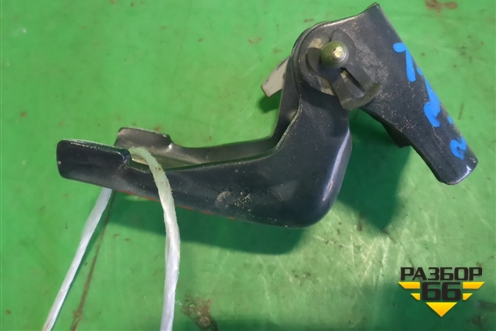 Петля двери передней правой верхняя для Citroen C5 с 2005-2008г (С5)