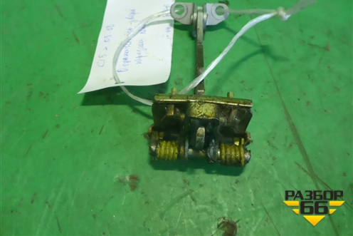 Ограничитель двери передней левой для Citroen C5 с 2005-2008г (С5)