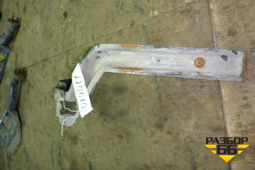 Кронштейн переднего крыла правый для Scania 4 Series с 1995-2005г