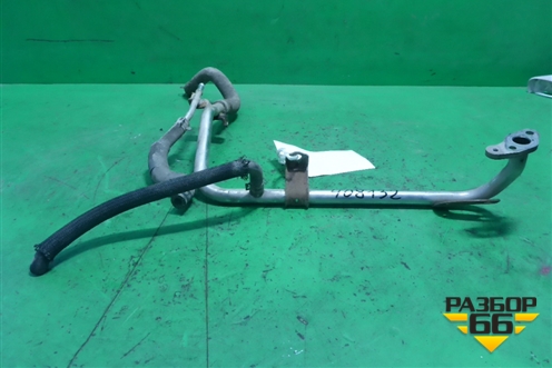 Трубка системы охлаждения (на помпу) для Toyota Corolla (E12) с 2001-2007г (Королла 120) Трубка системы охлаждения (на помпу) для Toyota Corolla (E12) с 2001-2007г (Королла 120)