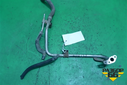 Трубка системы охлаждения (на помпу) для Toyota Corolla (E12) с 2001-2007г (Королла 120) Трубка системы охлаждения (на помпу) для Toyota Corolla (E12) с 2001-2007г (Королла 120)