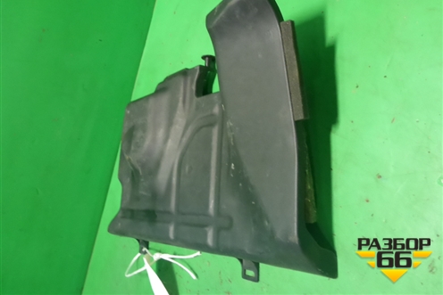 Накладка на торпедо (правая под бардачком) (MN124779) для Mitsubishi Lancer-9  с 2003-2008г