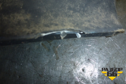 Накладка переднего крыла левого  (верхняя) (1364665) для Scania 4 Series с 1995-2005г