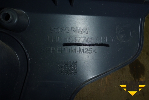 Накладка на торпедо  (1847746) для Scania  5 R Series с 2004-2016г