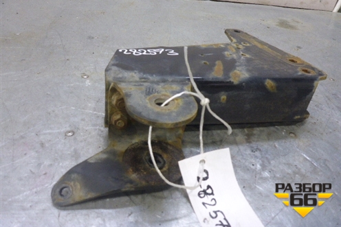 Кронштейн кабины (амортизатора кабины левый Высокая кабина) для MAN TGA 4-Series  с 2000-2008г (ТГА) Кронштейн кабины (амортизатора кабины левый Высокая кабина) для MAN TGA 4-Series  с 2000-2008г (ТГА)